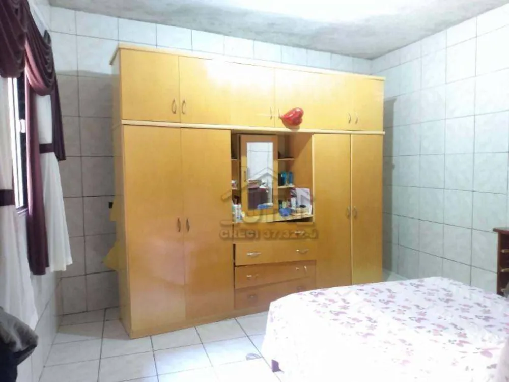 Casa, 4 quartos, 330 m² - Foto 2