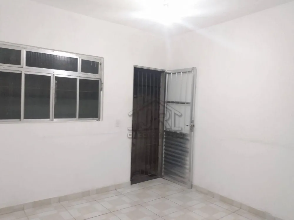 Casa, 3 quartos, 70 m² - Foto 2