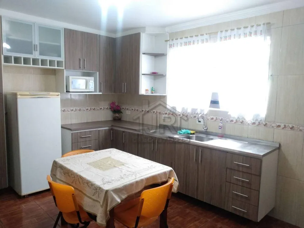 Casa, 3 quartos, 207 m² - Foto 4