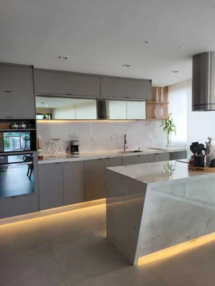 Cobertura, 3 quartos, 253 m² - Foto 6