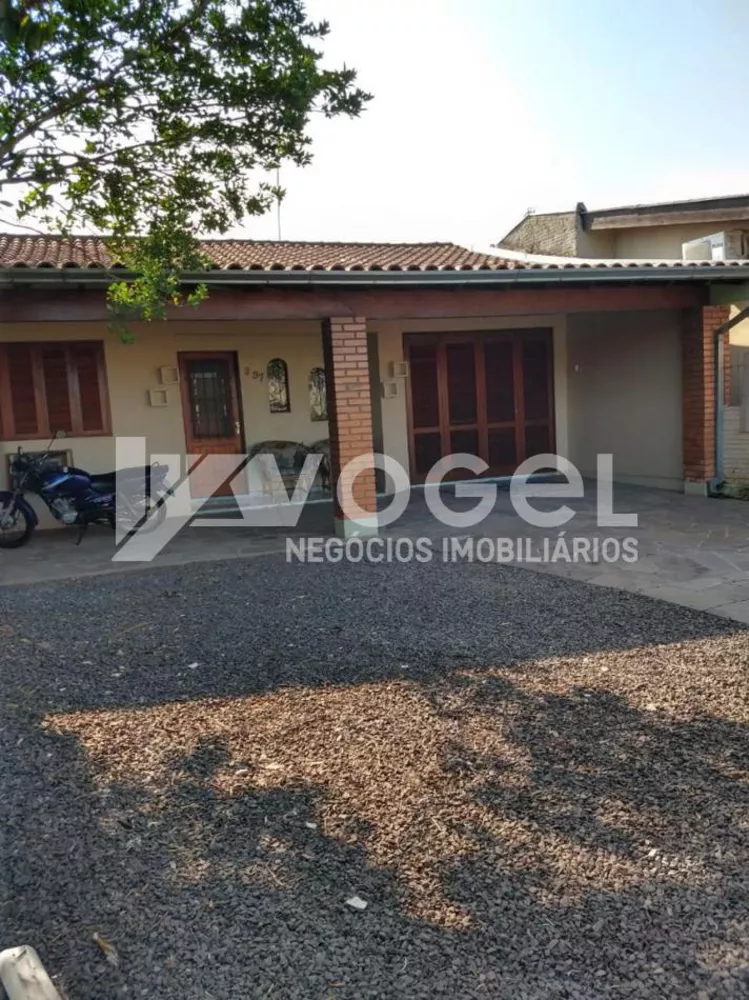 Casa à venda com 2 quartos, 130m² - Foto 1