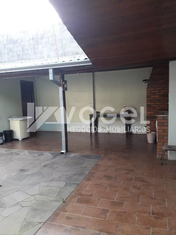 Casa à venda com 2 quartos, 130m² - Foto 3