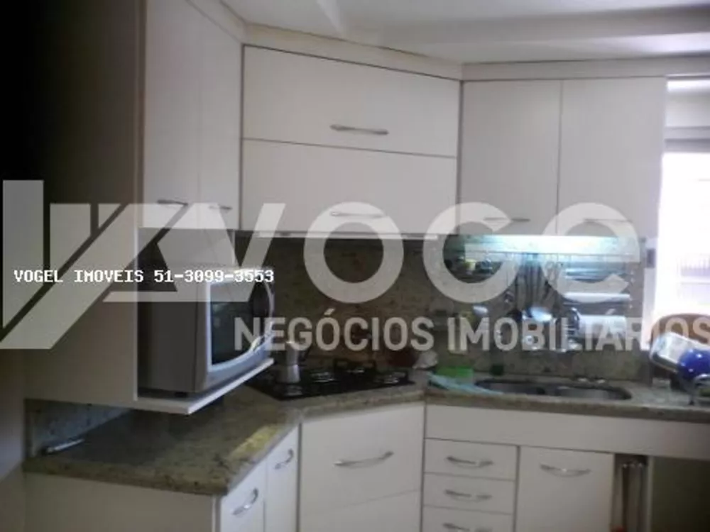 Casa à venda com 3 quartos, 236m² - Foto 4