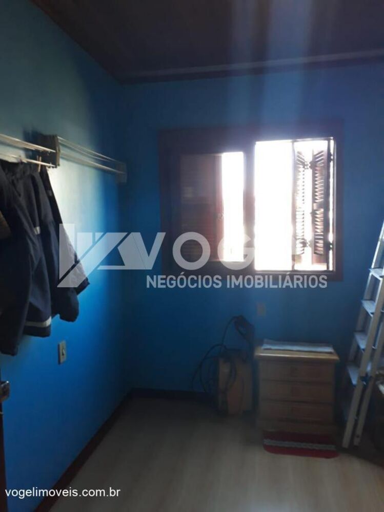 Casa à venda com 4 quartos, 173m² - Foto 8