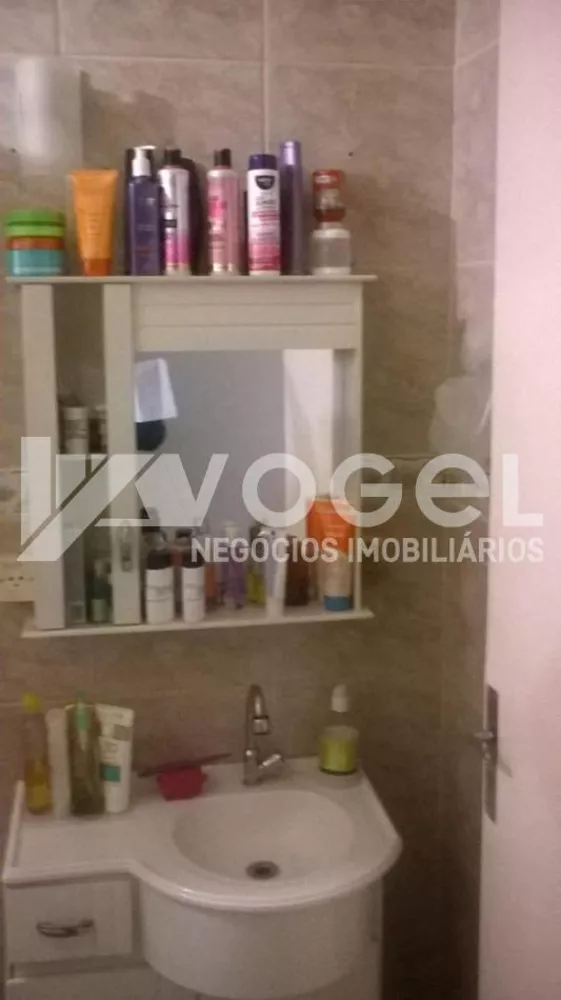 Apartamento à venda com 3 quartos, 96m² - Foto 2