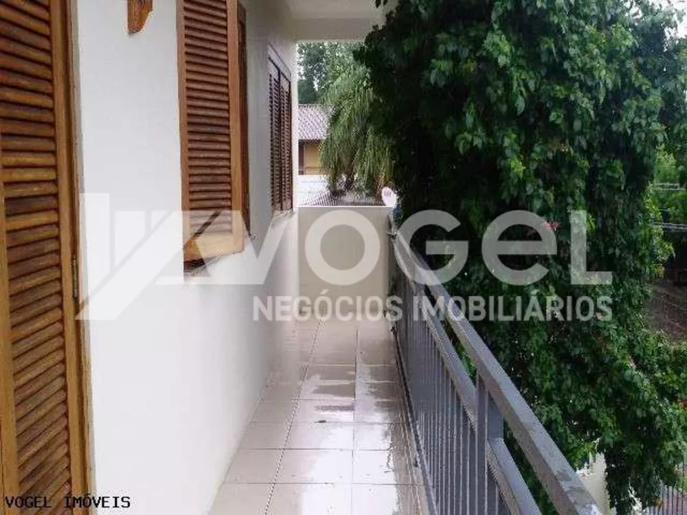 Casa à venda com 3 quartos, 135m² - Foto 3