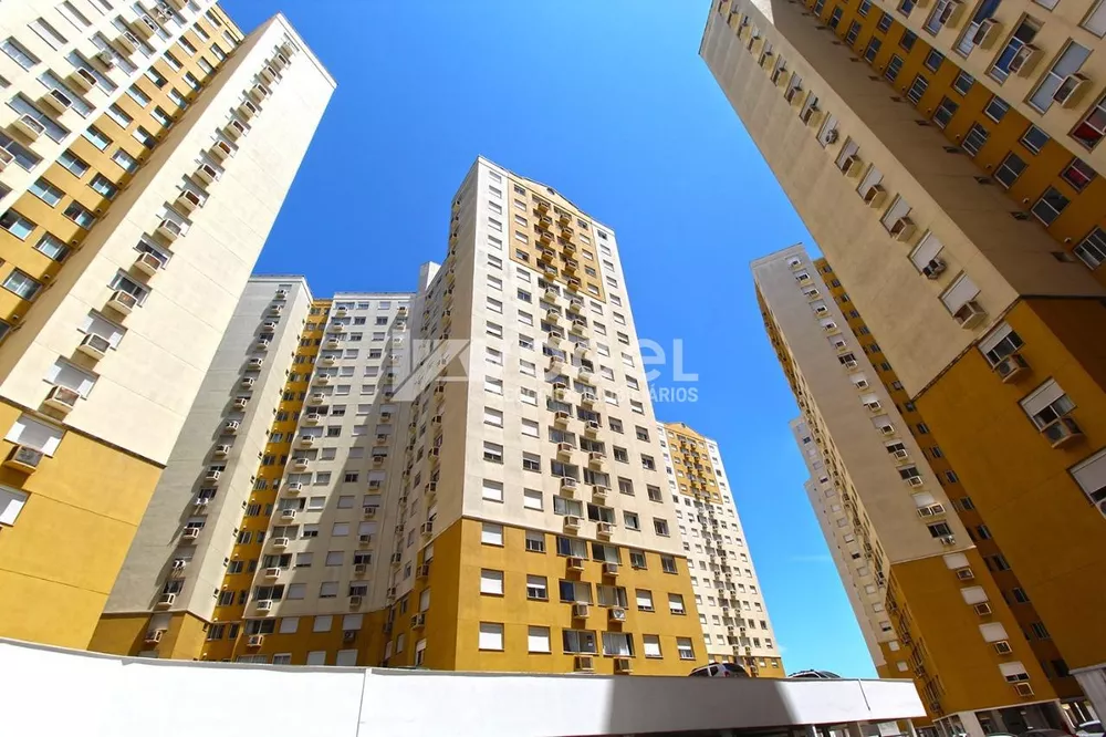 Apartamento à venda com 3 quartos, 66m² - Foto 2