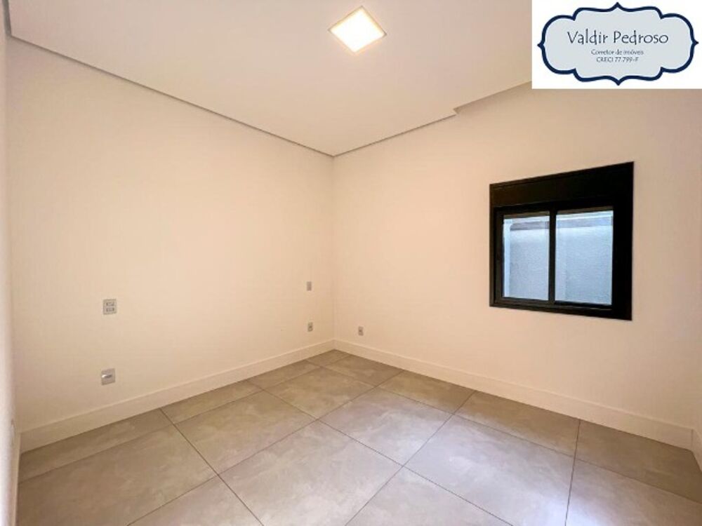 Casa de Condomínio à venda com 3 quartos, 360m² - Foto 6