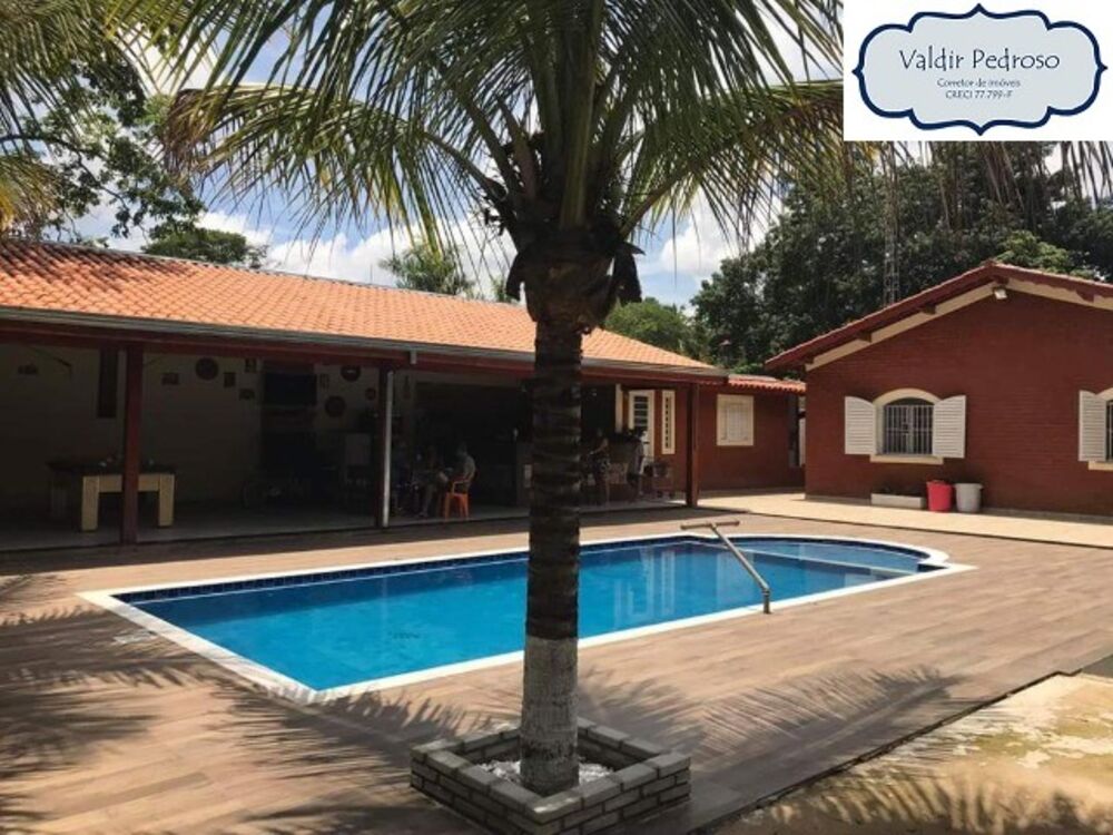 Chácara, 3 quartos, 3000 m² - Foto 1