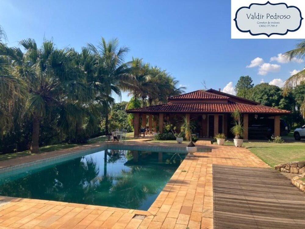 Chácara, 4 quartos, 5000 m² - Foto 1