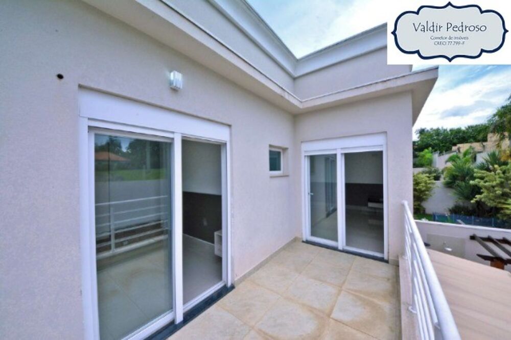 Casa de Condomínio à venda com 4 quartos, 300m² - Foto 4