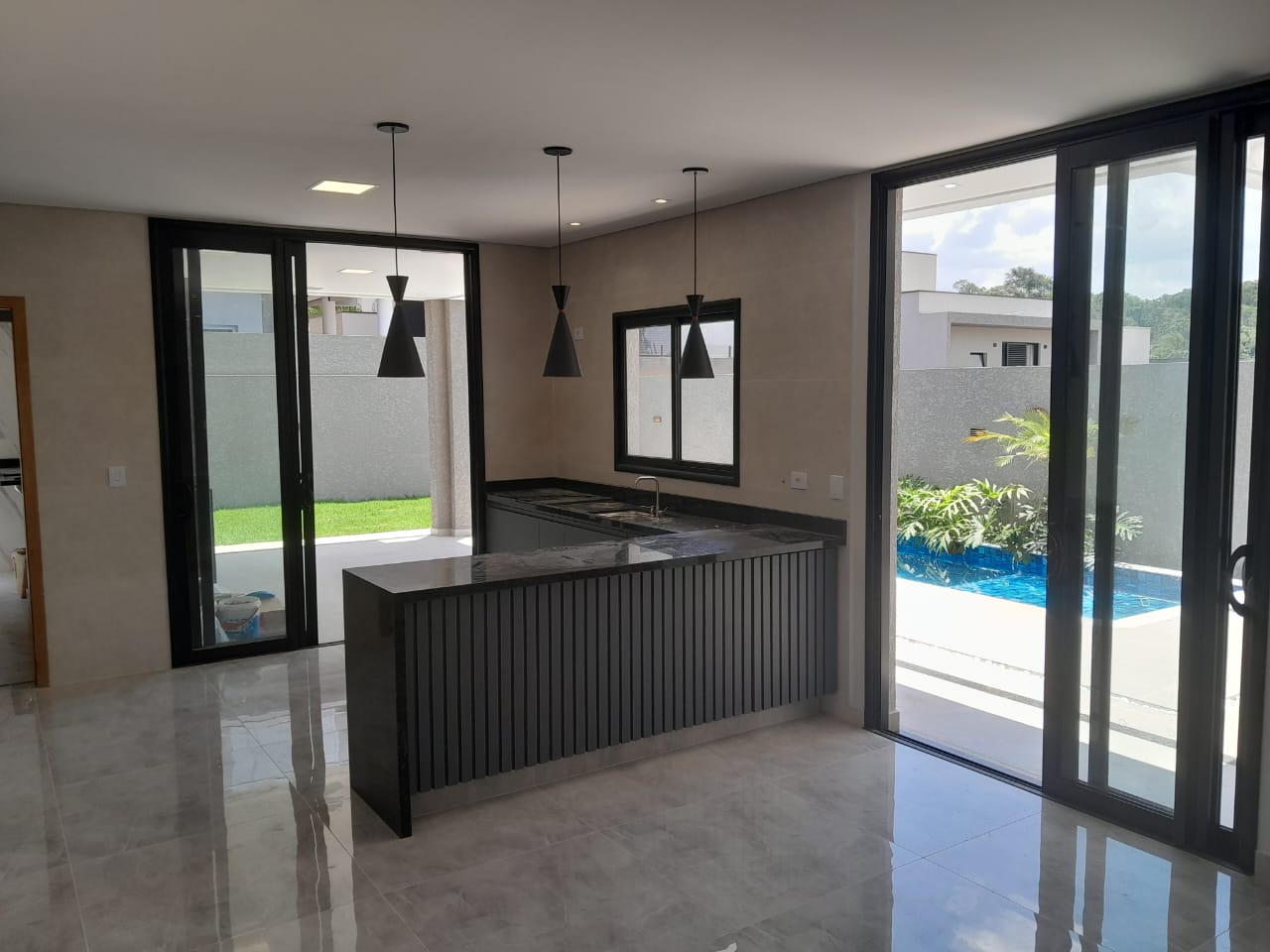 Casa de Condomínio à venda com 3 quartos, 210m² - Foto 13