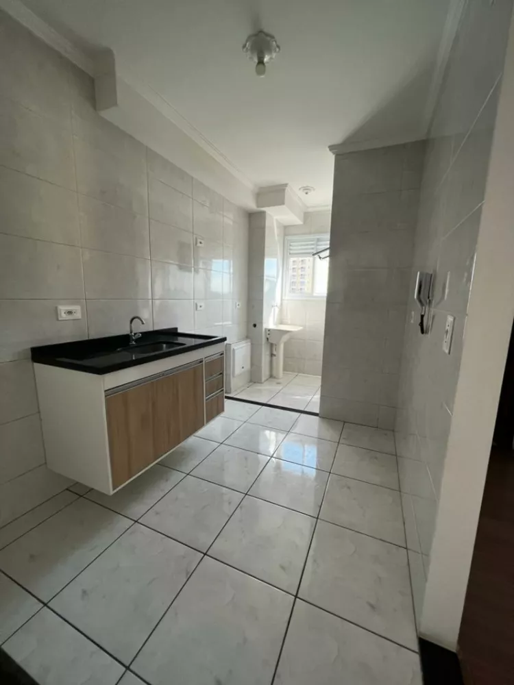 Apartamento à venda com 2 quartos, 50m² - Foto 3