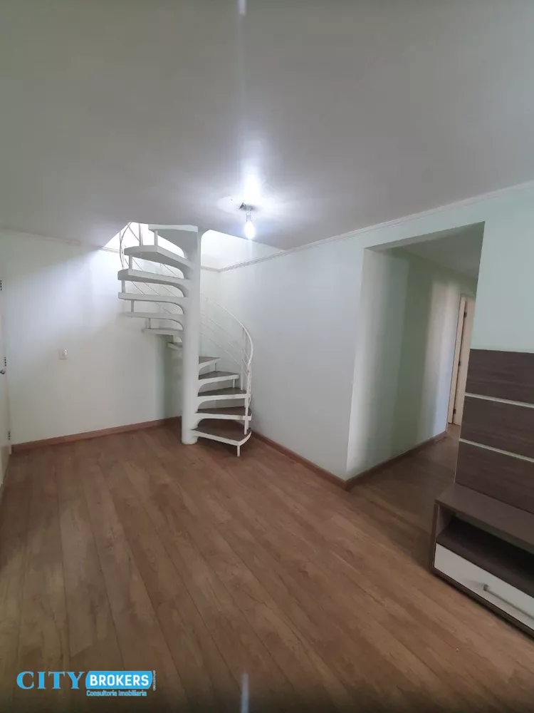 Apartamento à venda com 3 quartos, 143m² - Foto 4