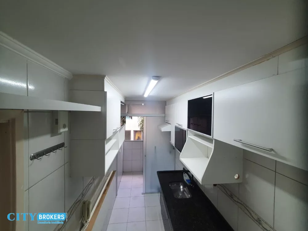 Apartamento à venda com 3 quartos, 143m² - Foto 8