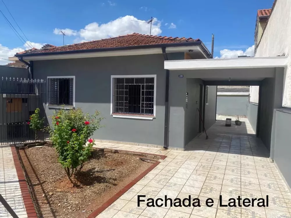 Casa à venda com 3 quartos, 88m² - Foto 1