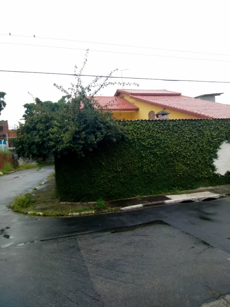 Casa à venda com 3 quartos, 201m² - Foto 5