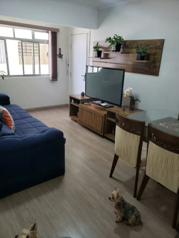 Apartamento à venda com 2 quartos, 70m² - Foto 1