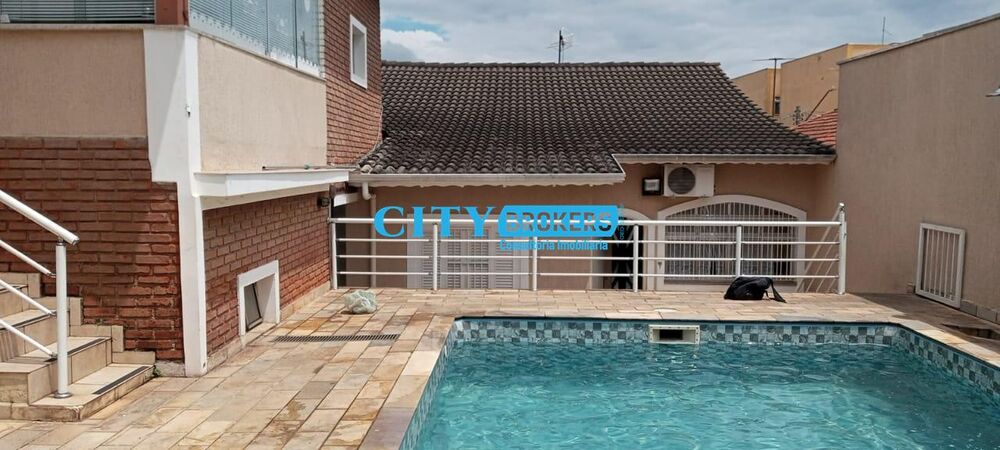 Casa à venda com 3 quartos, 250m² - Foto 6