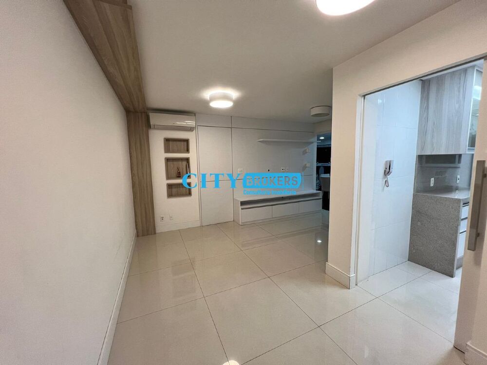 Apartamento à venda com 3 quartos, 91m² - Foto 3