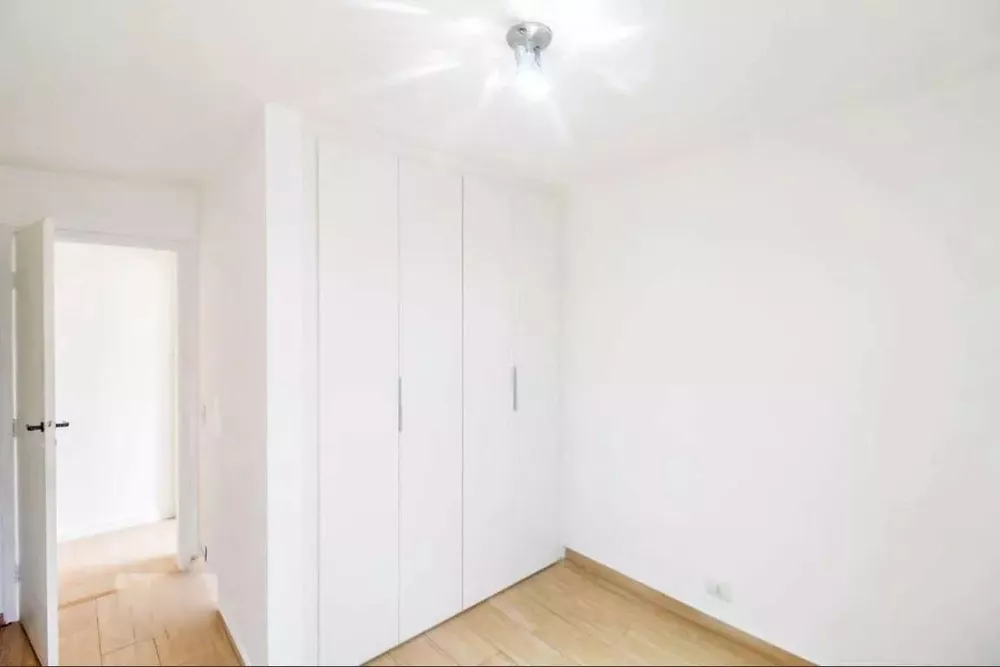 Apartamento à venda com 2 quartos, 74m² - Foto 3