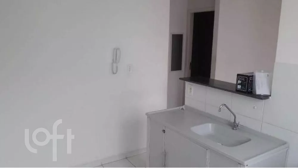 Apartamento à venda com 2 quartos, 47m² - Foto 3