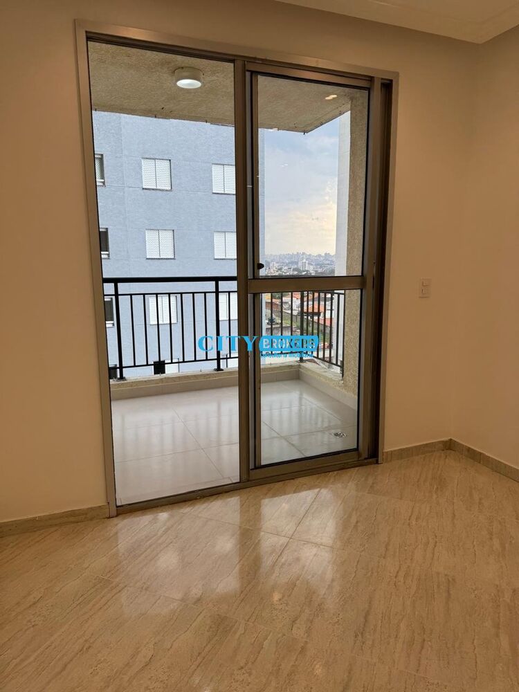 Apartamento à venda com 3 quartos, 76m² - Foto 3