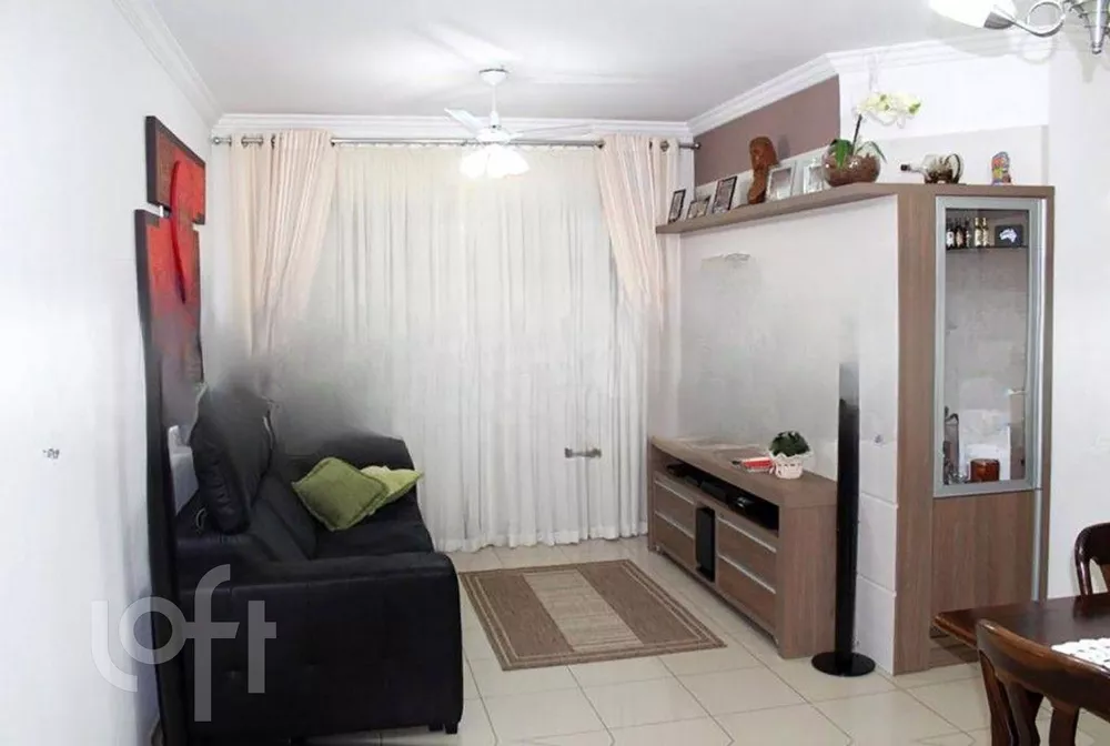 Apartamento à venda com 3 quartos, 88m² - Foto 1