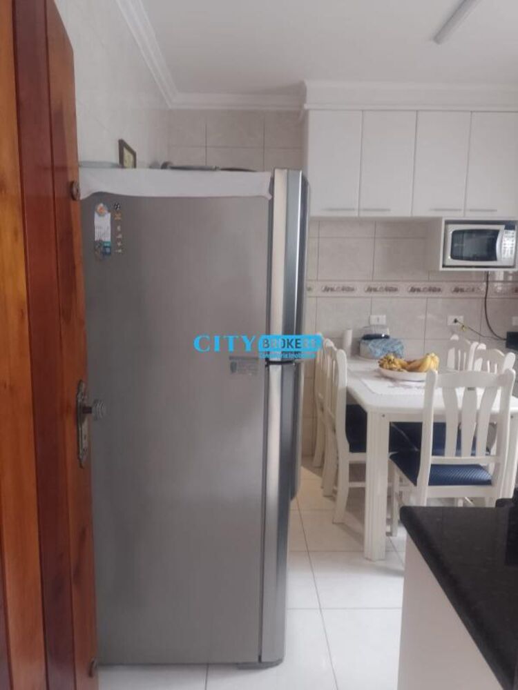Sobrado à venda com 2 quartos, 103m² - Foto 4
