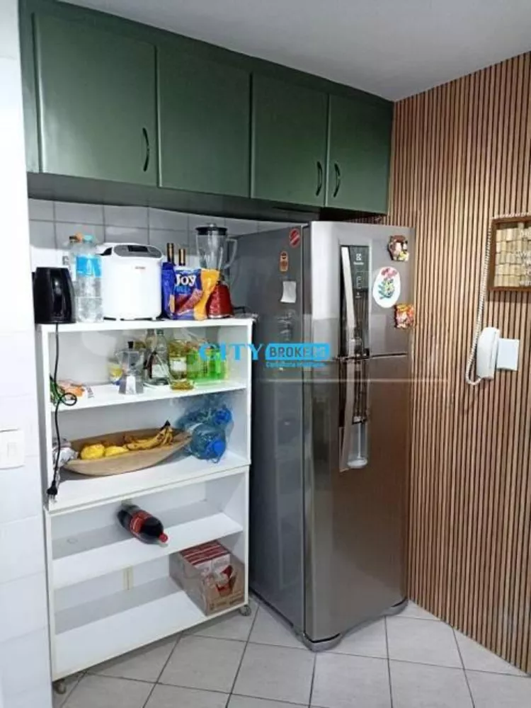 Apartamento à venda com 4 quartos, 165m² - Foto 7