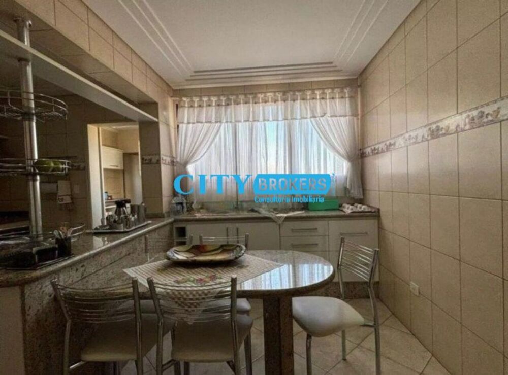 Apartamento à venda e aluguel com 4 quartos, 180m² - Foto 11