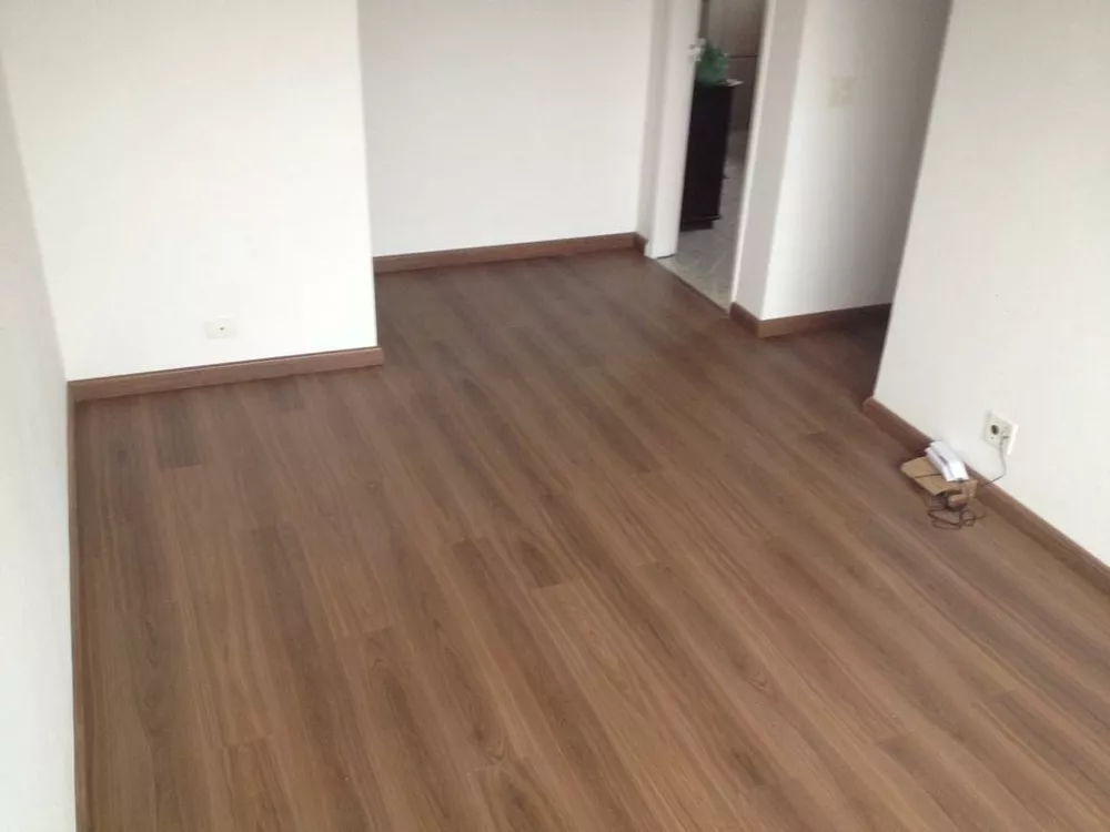 Apartamento à venda com 2 quartos, 50m² - Foto 3