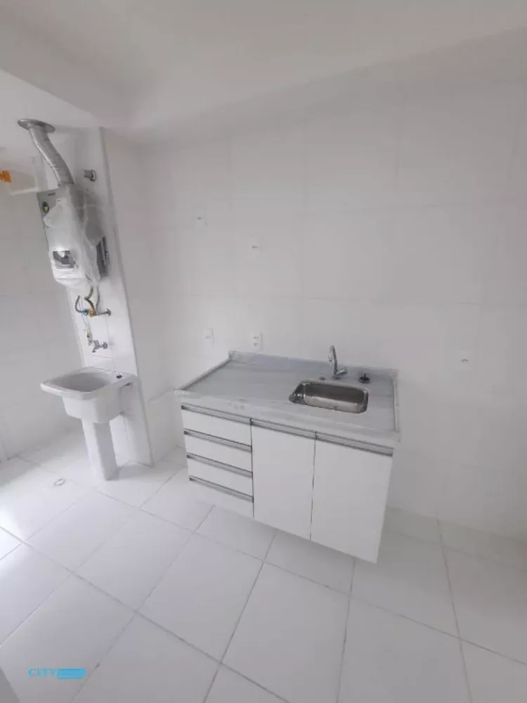 Apartamento à venda com 3 quartos, 66m² - Foto 8