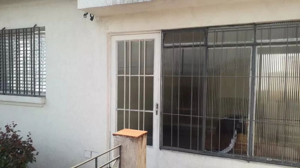 Sobrado à venda com 2 quartos, 178m² - Foto 1