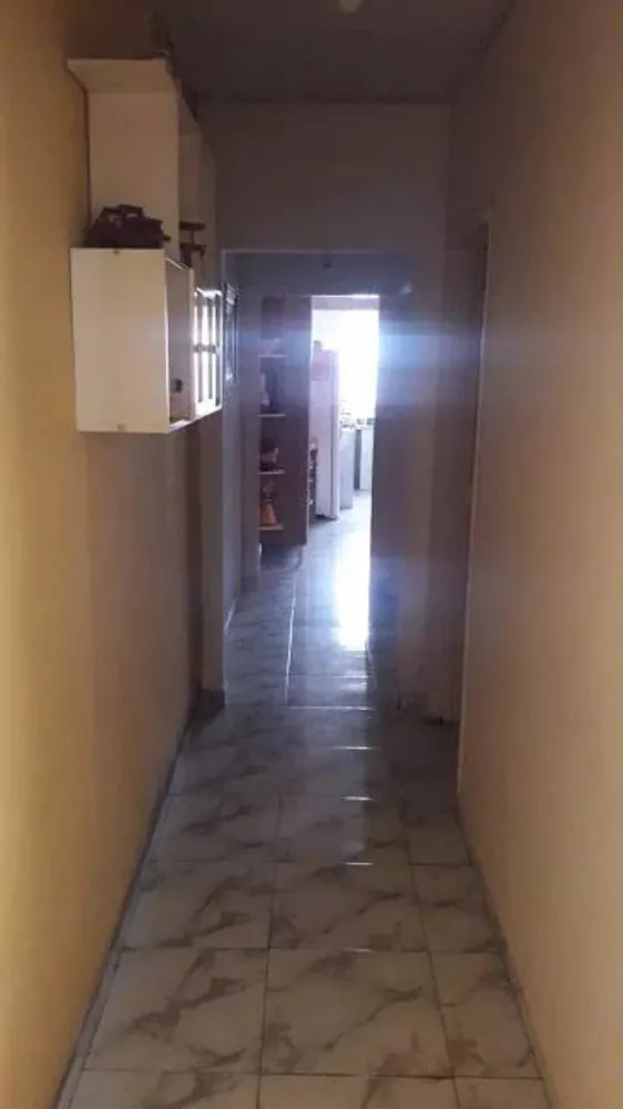 Sobrado à venda com 2 quartos, 178m² - Foto 3