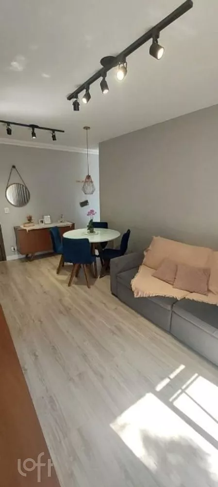 Apartamento à venda com 2 quartos, 64m² - Foto 3