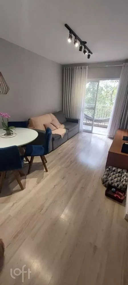 Apartamento à venda com 2 quartos, 64m² - Foto 1