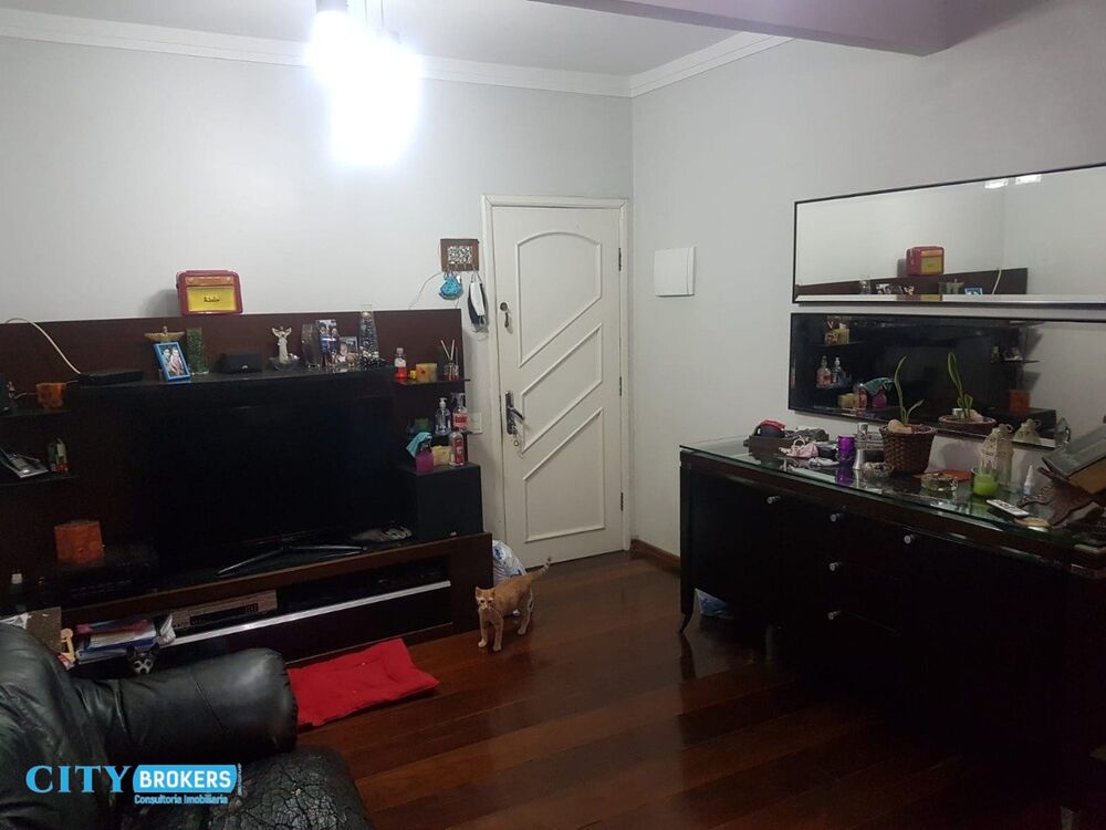 Sobrado à venda com 4 quartos, 130m² - Foto 1