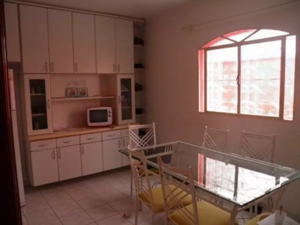 Sobrado à venda com 3 quartos, 230m² - Foto 6