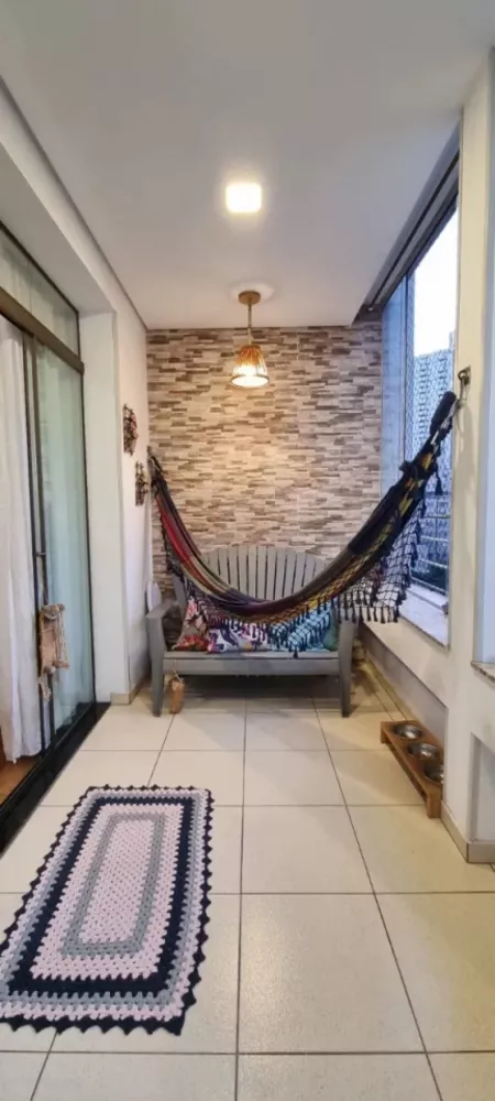 Apartamento à venda com 2 quartos, 80m² - Foto 7