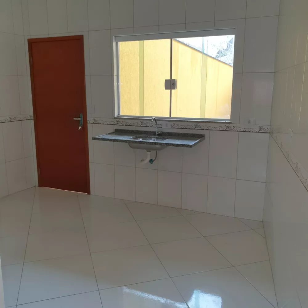 Sobrado à venda com 3 quartos, 100m² - Foto 3