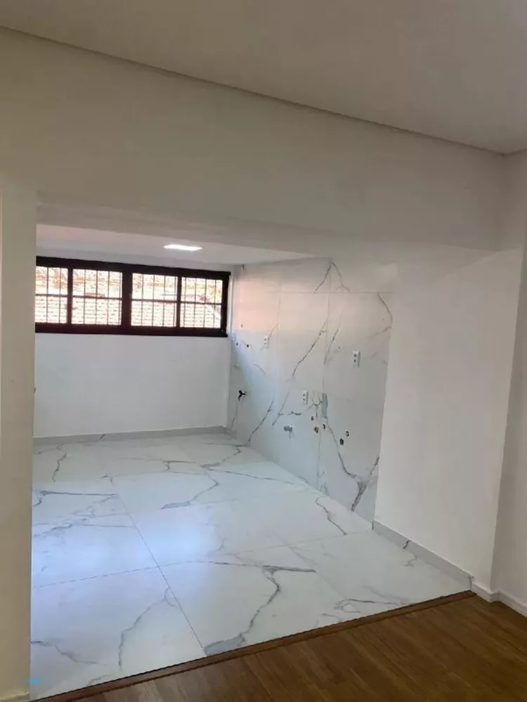 Apartamento à venda com 1 quarto, 50m² - Foto 6