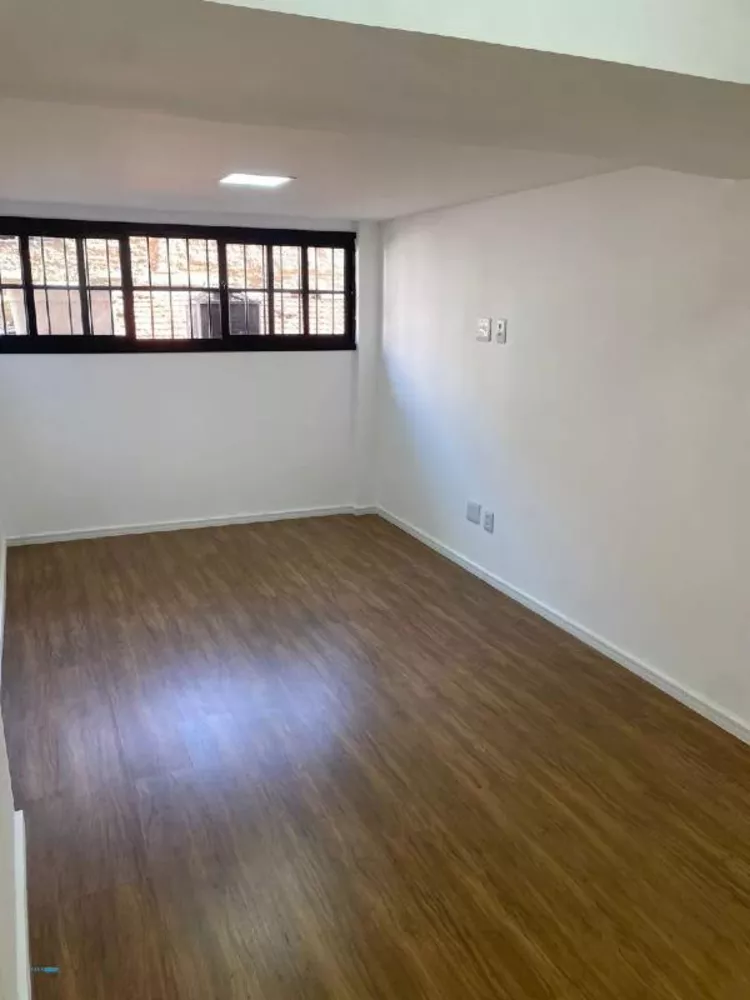 Apartamento à venda com 1 quarto, 50m² - Foto 5