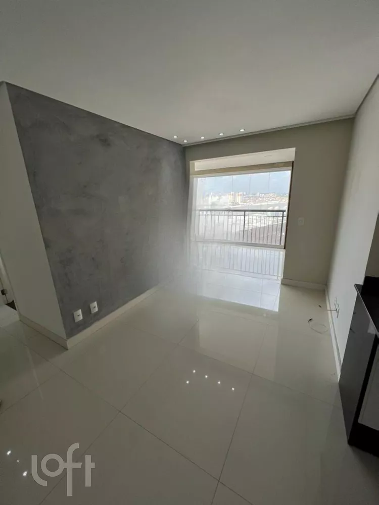 Apartamento à venda com 2 quartos, 68m² - Foto 1