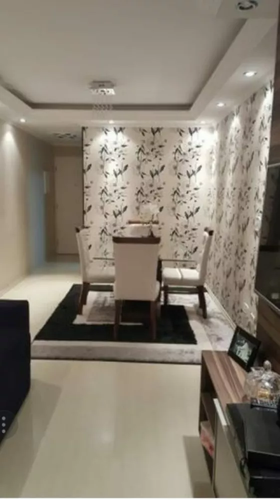 Apartamento à venda com 2 quartos, 64m² - Foto 1