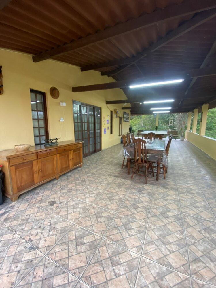Chácara à venda com 4 quartos, 270m² - Foto 7