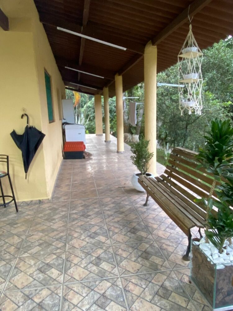 Chácara à venda com 4 quartos, 270m² - Foto 4