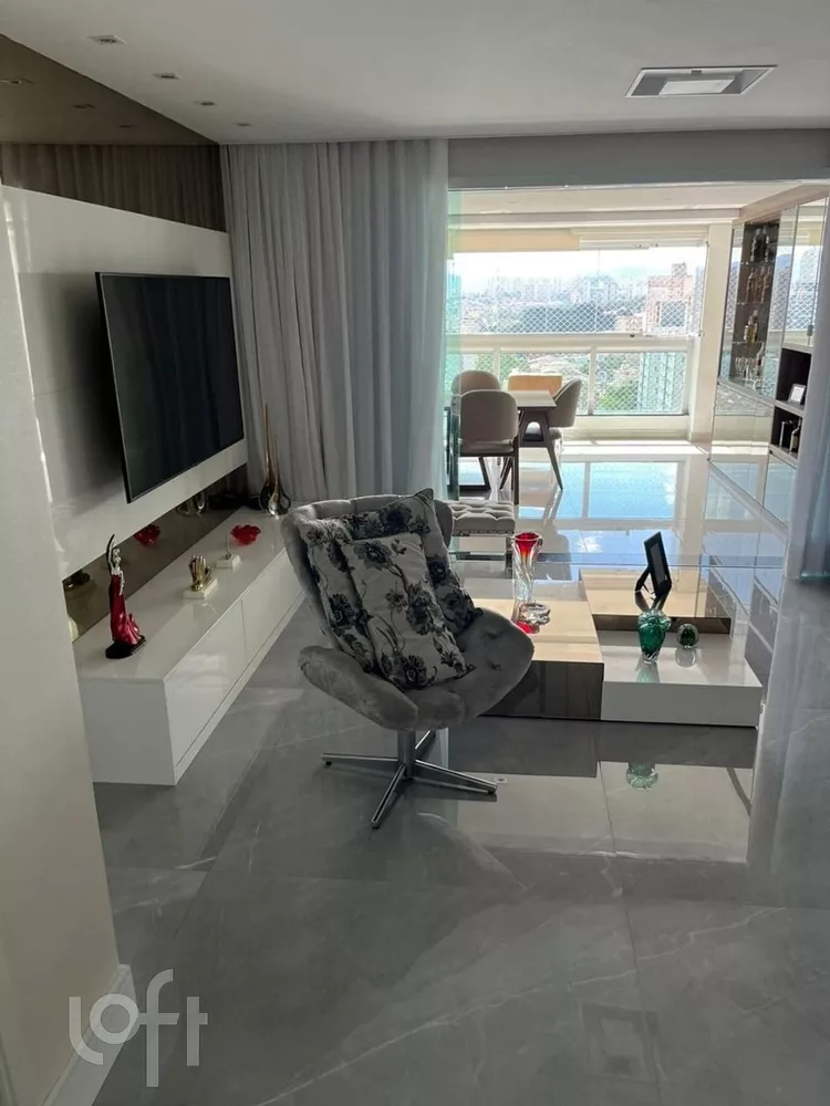 Apartamento à venda com 3 quartos, 150m² - Foto 1