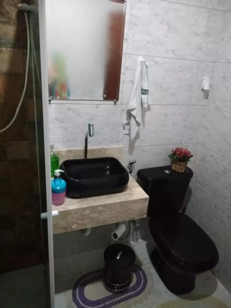 Casa à venda com 2 quartos, 180m² - Foto 6