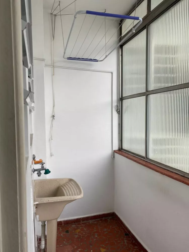 Apartamento à venda com 2 quartos, 85m² - Foto 4